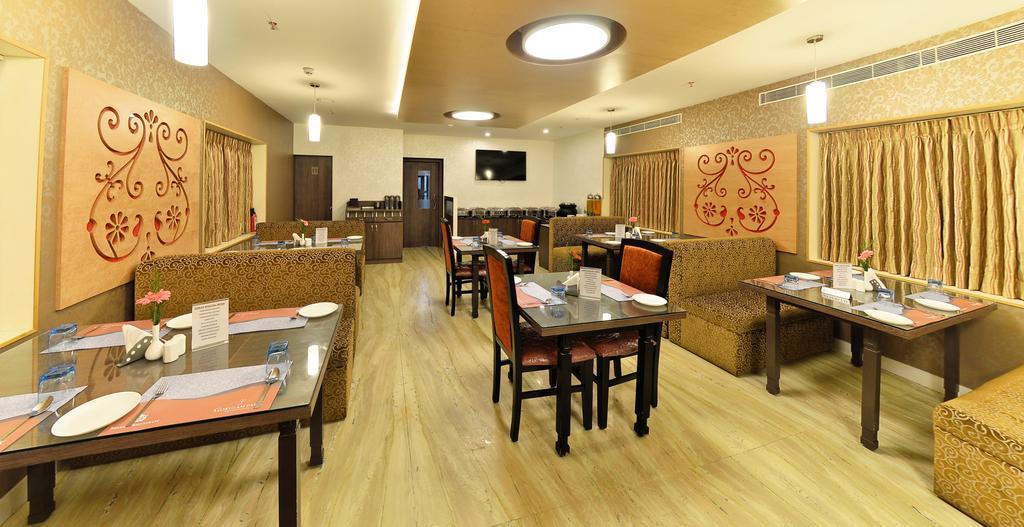 Hotel Gokulam Park Chennai Eksteriør bilde