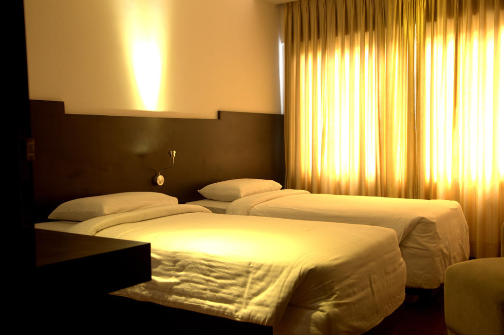 Hotel Gokulam Park Chennai Eksteriør bilde