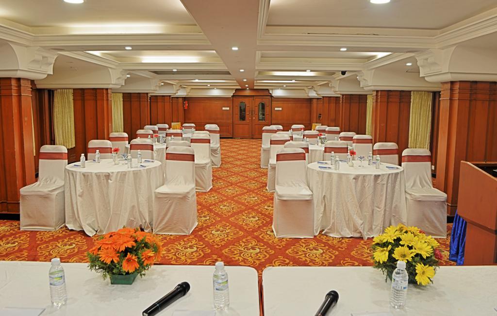 Hotel Gokulam Park Chennai Eksteriør bilde
