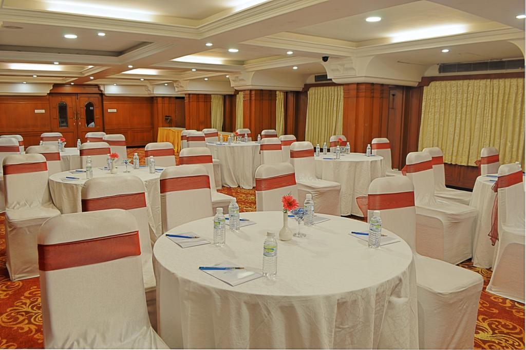 Hotel Gokulam Park Chennai Eksteriør bilde